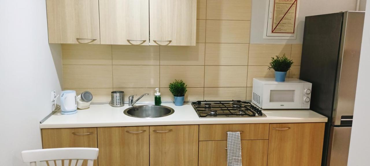 Apartament Granatowy Swietoduska 12 Lublin Extérieur photo